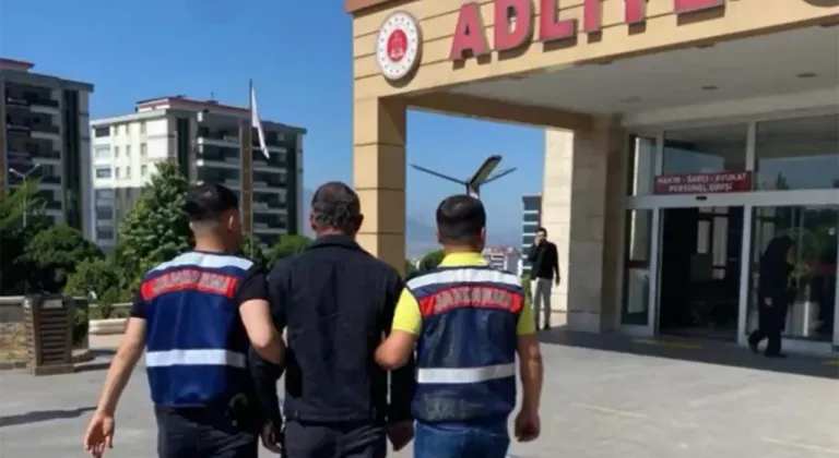 29 ilde FETÖ’ye yönelik düzenlenen operasyonlarda 49 şüpheli yakalandı