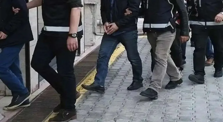 65 ilde suç örgütlerine yönelik düzenlenen operasyonlarda 346 şüpheli gözaltına alındı
