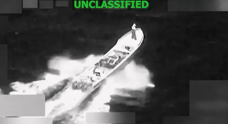 ABD, Doğu Pasifik’te uyuşturucu taşıyan bir tekneyi daha vurdu: 2 ölü