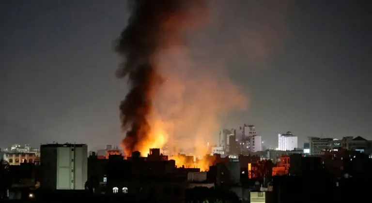 ABD, Yemen’in başkenti Sana’yı bir kez daha hedef aldı: 12 ölü, 30 yaralı