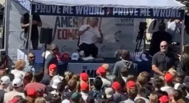 ABD’de üniversitede konuşma yapan sağcı aktivist Charlie Kirk öldürüldü