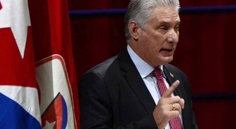 ABD’den Küba Devlet Başkanı Diaz-Canel dahil 5 kişiye yaptırım kararı