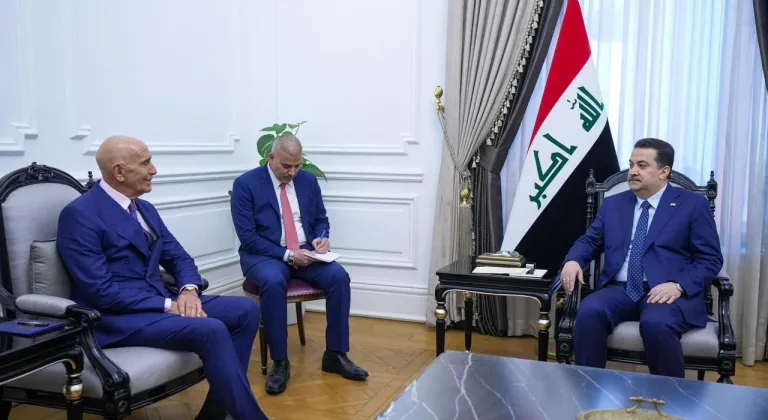 ABD’li Özel Temsilcisi Barrack, Irak Başbakanı Sudani ile bir araya geldi
