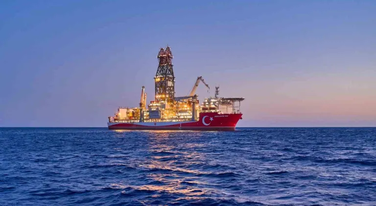 Abdülhamid Han Sondaj Gemisi Karadeniz görevinde 1 yılı tamamladı