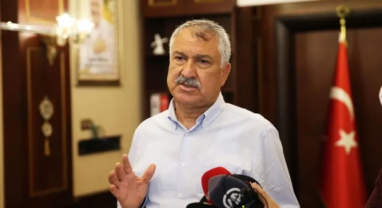 Adana Büyükşehir Belediye Başkanı Karalar gözaltına alındı