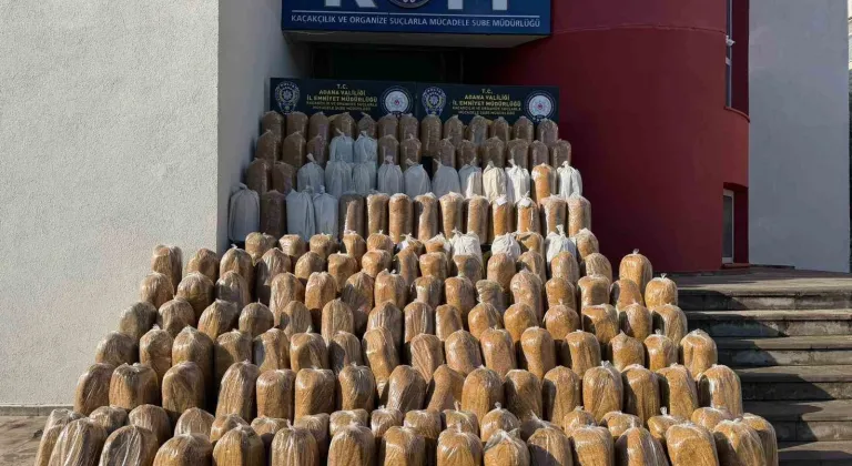 Adana’da 2 ton 500 kilogram kaçak tütün ele geçirildi