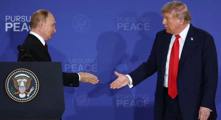 Alaska’daki Trump-Putin görüşmesi sona erdi