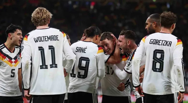 Almanya, Dünya Kupası biletini 6 golle aldı
