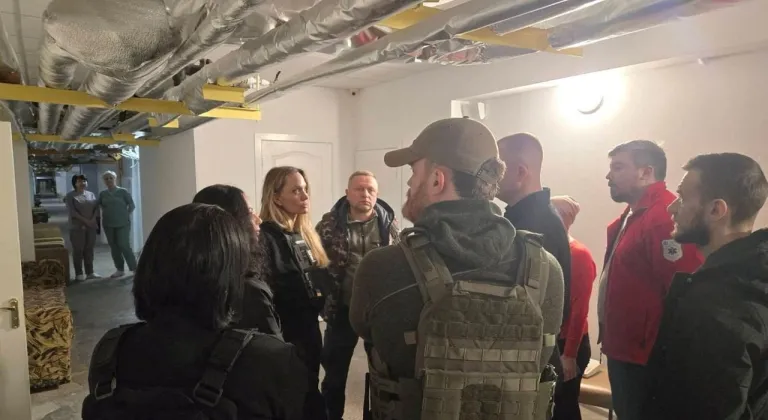 Angelina Jolie’nin Ukraynalı şoförü zorla askere alınmak istendi