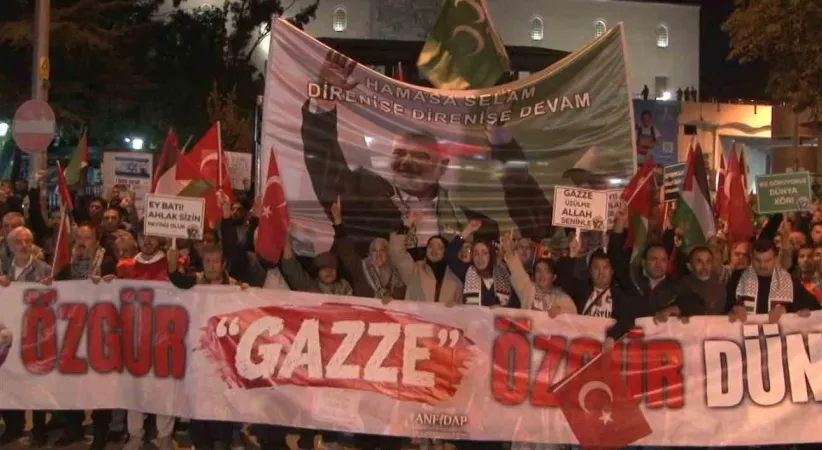 Ankara’da Filistin’e destek yürüyüşü düzenlendi