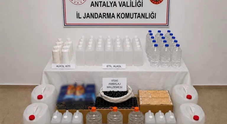 Antalya’da 160 litre etil alkol ele geçirildi