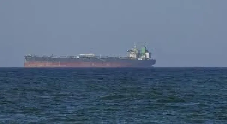 UKMTO: BAE açıklarındaki tankere saldırı düzenlendi