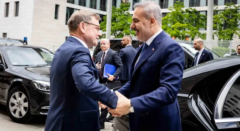 Bakan Fidan: "İsrail’in Küresel Sumud Filosu’na müdahalesi korsanlıktır"
