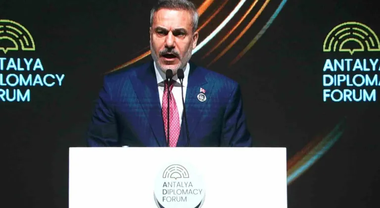 Bakan Fidan: "İsrail’in pervasız saldırganlığı Gazze sınırlarını aşmıştır"