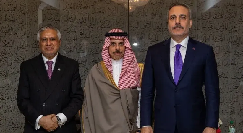 Bakan Fidan, Ortak Savunma için Mekke Anlaşması Dışişleri Bakanları Toplantısına katıldı