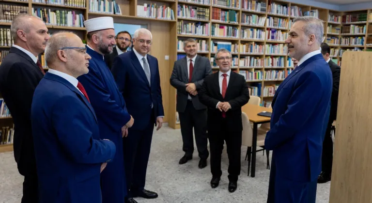Bakan Fidan, Sofya Yüksek İslam Enstitüsü’nü ziyaret etti