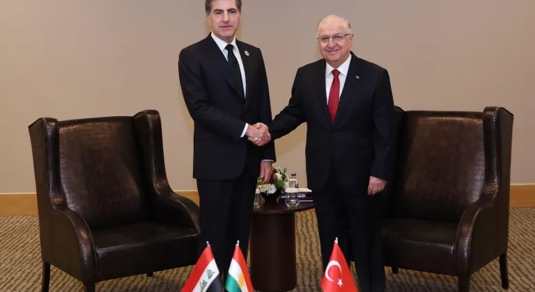 Bakan Güler, IKBY Başkanı Barzani ile görüştü