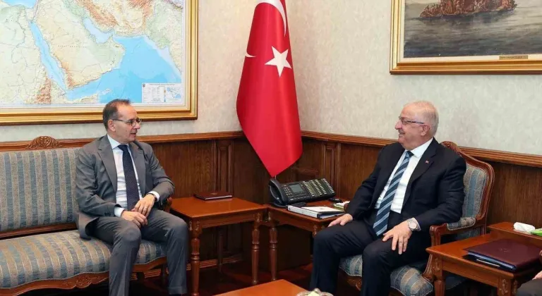 Bakan Güler, İtalya’nın Ankara Büyükelçisi Manzo’yu kabul etti