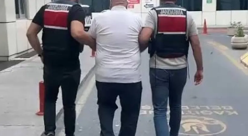 Bakan Gürlek’in adını kullanıp dolandırıcılık yapan çeteye operasyon
