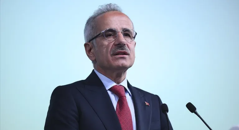 Bakan Uraloğlu: "Ses kayıt cihazı ve uçuş veri kayıt cihazının incelenmesi tarafsız bir ülkede gerçekleştirilecektir"