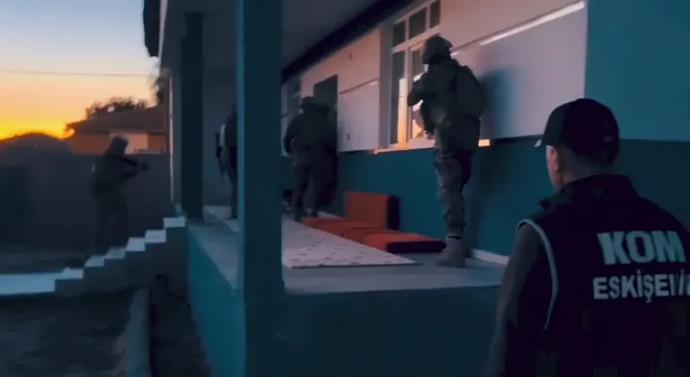 49 ilde mali suç örgütlerine yönelik operasyonlarda 115 şüpheli yakalandı