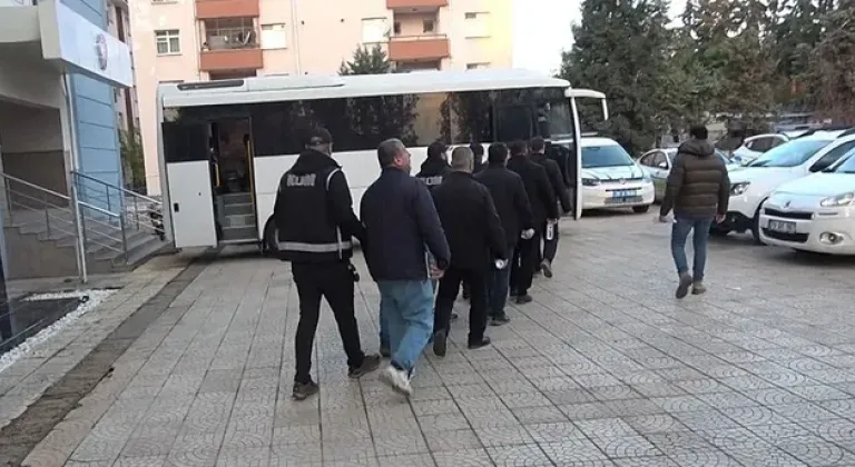 Bakan Yerlikaya: "FETÖ’ye yönelik operasyonlarımızda 160 şüpheli yakalandı"