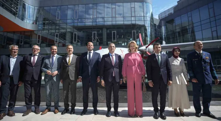 Belçika Kraliçesi Mathilde, Baykar’ı ziyaret etti