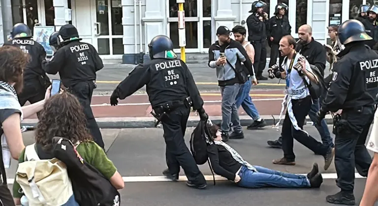 Berlin’deki Filistin’e destek gösterisinde 193 kişi gözaltına alındı