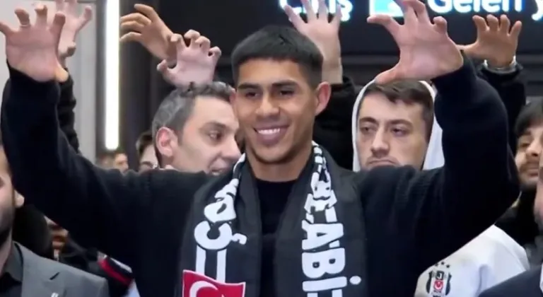 Beşiktaş’ın anlaşmaya vardığı Devis Vasquez, İstanbul’a geldi