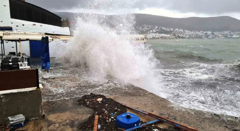 Bodrum-Kaş arasında fırtına uyarısı yapıldı