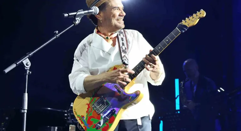 Caz Festivali’nde "Kenan Doğulu" rüzgarı