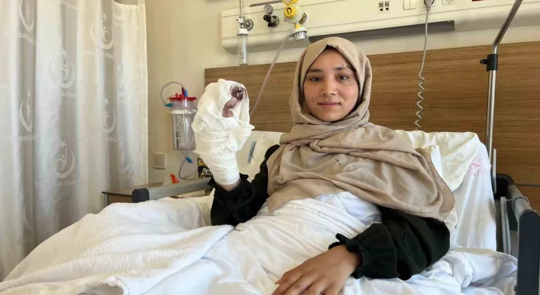 Çin zulmünden kaçan Uygur Türk’ü Ayşe, Eskişehir’de şifa buldu