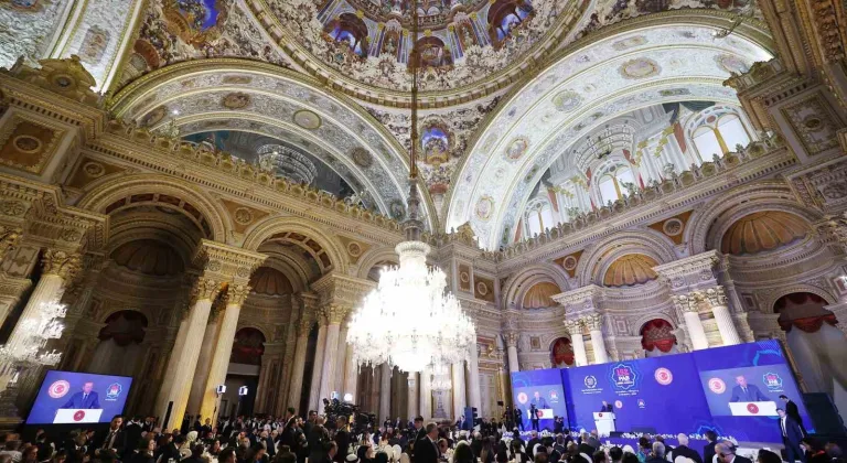 Cumhurbaşkanı Erdoğan: "Diplomasi ve müzakerenin yerini füze ve bombaların aldığı böyle bir ortamda kimse güvende değildir"