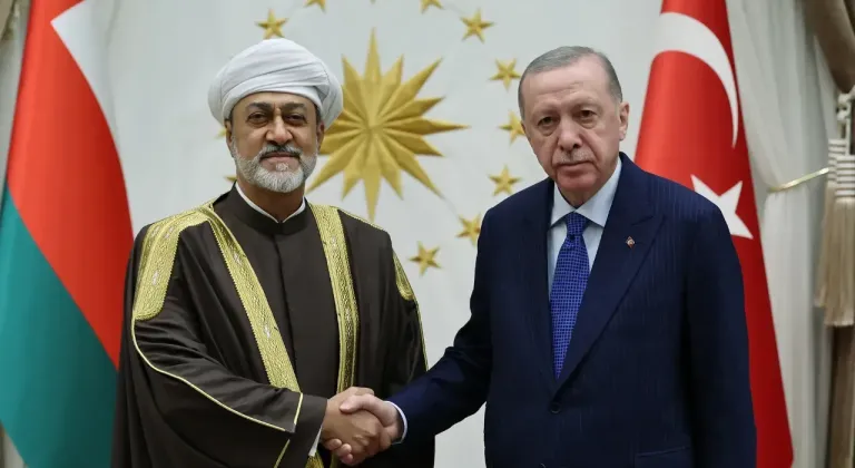 Cumhurbaşkanı Erdoğan, Umman Sultanı Heysem Bin Tarık ile telefonda görüştü