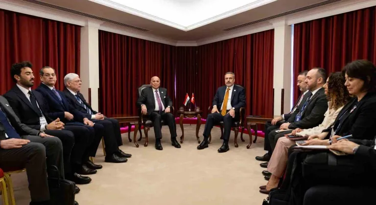 Dışişleri Bakanı Fidan, Iraklı mevkidaşı Hüseyin ile görüştü