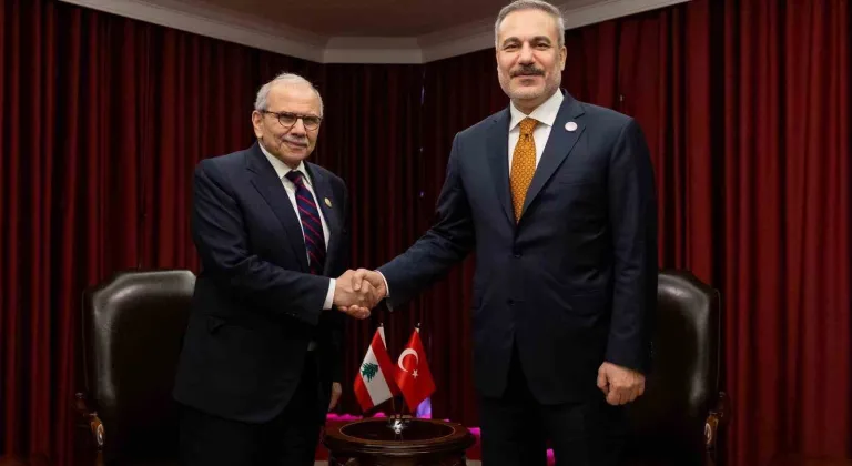 Dışişleri Bakanı Fidan, Lübnan Başbakanı Salam ile görüştü