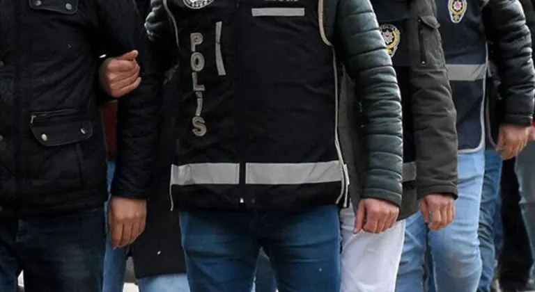Dışişleri Bakanlığı bünyesindeki FETÖ yapılanmasına 8 ilde operasyon
