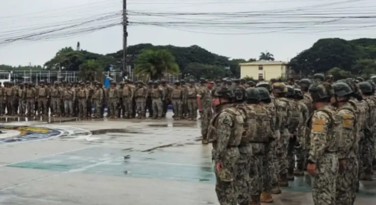 Ekvador’da organize suçla mücadelede 10 bin askerle "Bütüncül Hücum" operasyonu