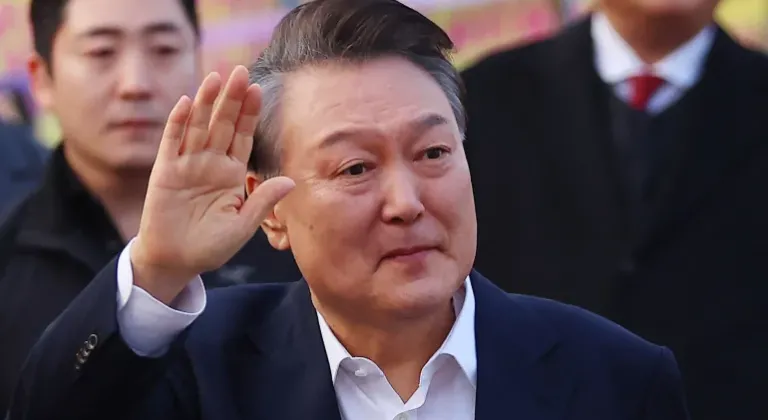 Eski Güney Kore Devlet Başkanı Yoon hakkında 10 yıl hapis istemi