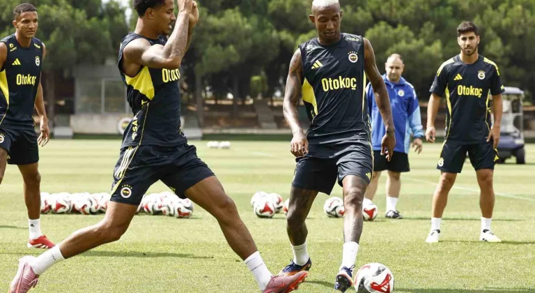 Fenerbahçe, Trabzonspor maçı hazırlıklarını sürdürüyor