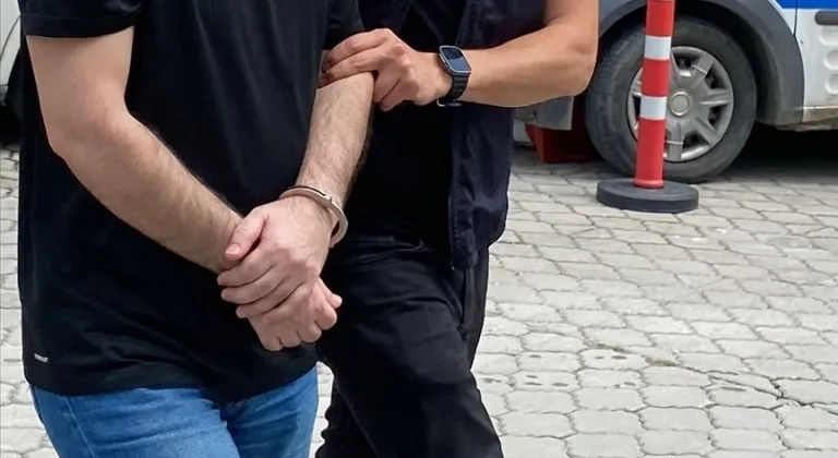 FETÖ tehdidiyle 1 milyon 293 bin lira dolandıran 5 sahte polis yakalandı