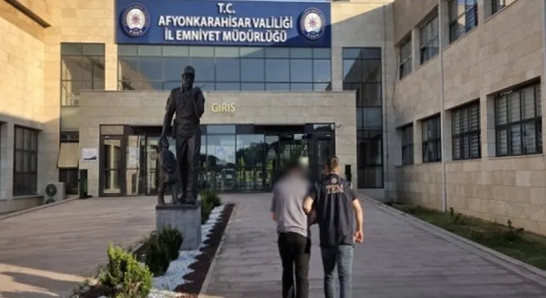 FETÖ’den hapis cezasıyla aranan şahsı polis yakaladı