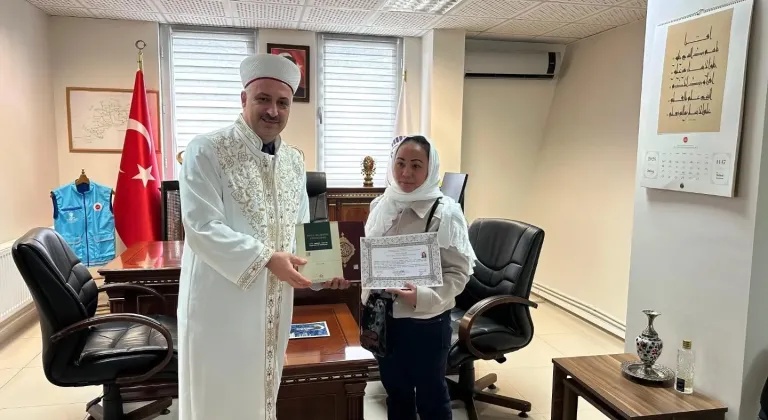 Filipinli Talactac Müslüman olup "Hayat" ismini aldı