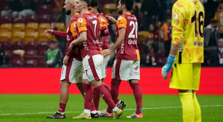 Galatasaray kupada Başakşehir’i ilk kez yendi