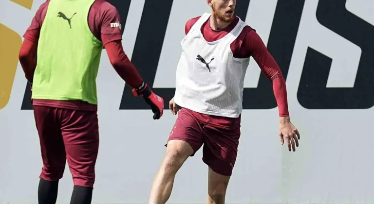 Galatasaray,  Liverpool ile evinde oynayacağı maçın hazırlıklarına başladı