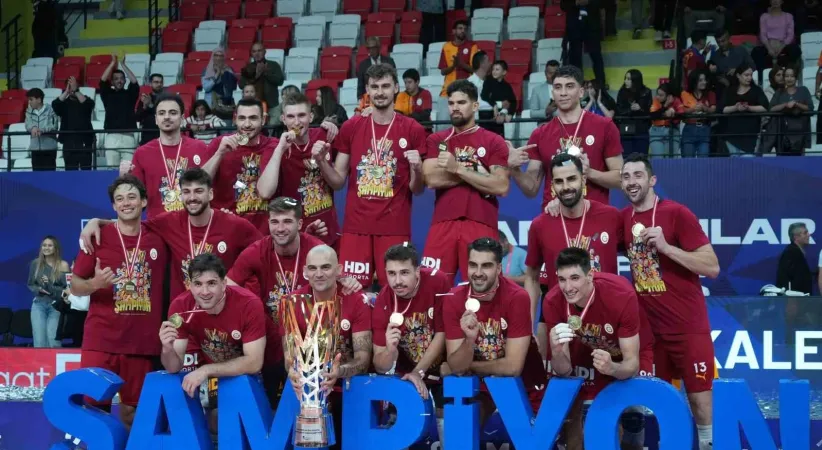 Galatasaraylı voleybolculardan şampiyonluk mesajı: "Bunlar daha başlangıç"