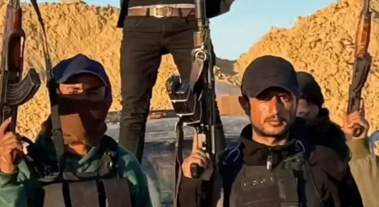 Gazze'de tutukluyken 'İsrail işbirlikçisine' dönüşen Yaser Ebu Şebab kimdir?