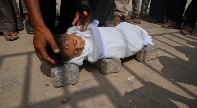 Gazze’de can kaybı 70 bin 663’e yükseldi