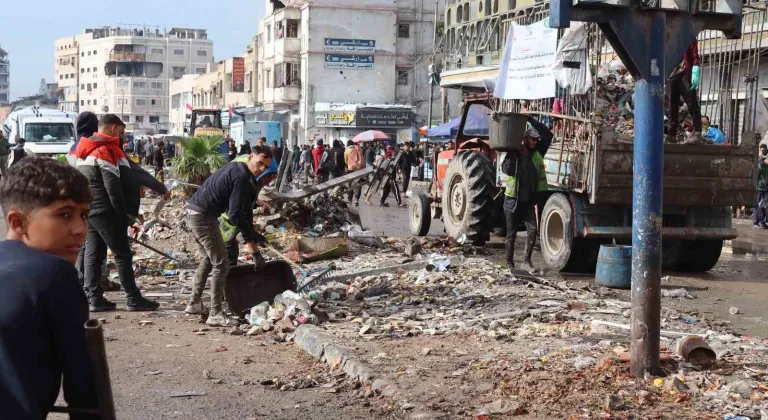 Gazze halkından "Yeniden İnşa Edeceğiz" kampanyası