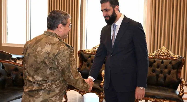Genelkurmay Başkanı Orgeneral Bayraktaroğlu, Suriye Devlet Başkanı Şara ile görüştü